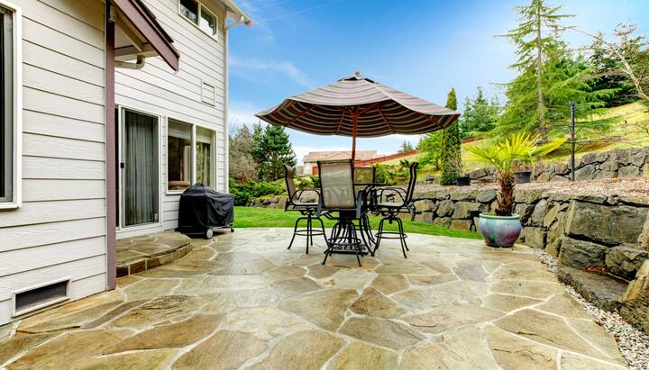 concrete-patio in Bakersfield